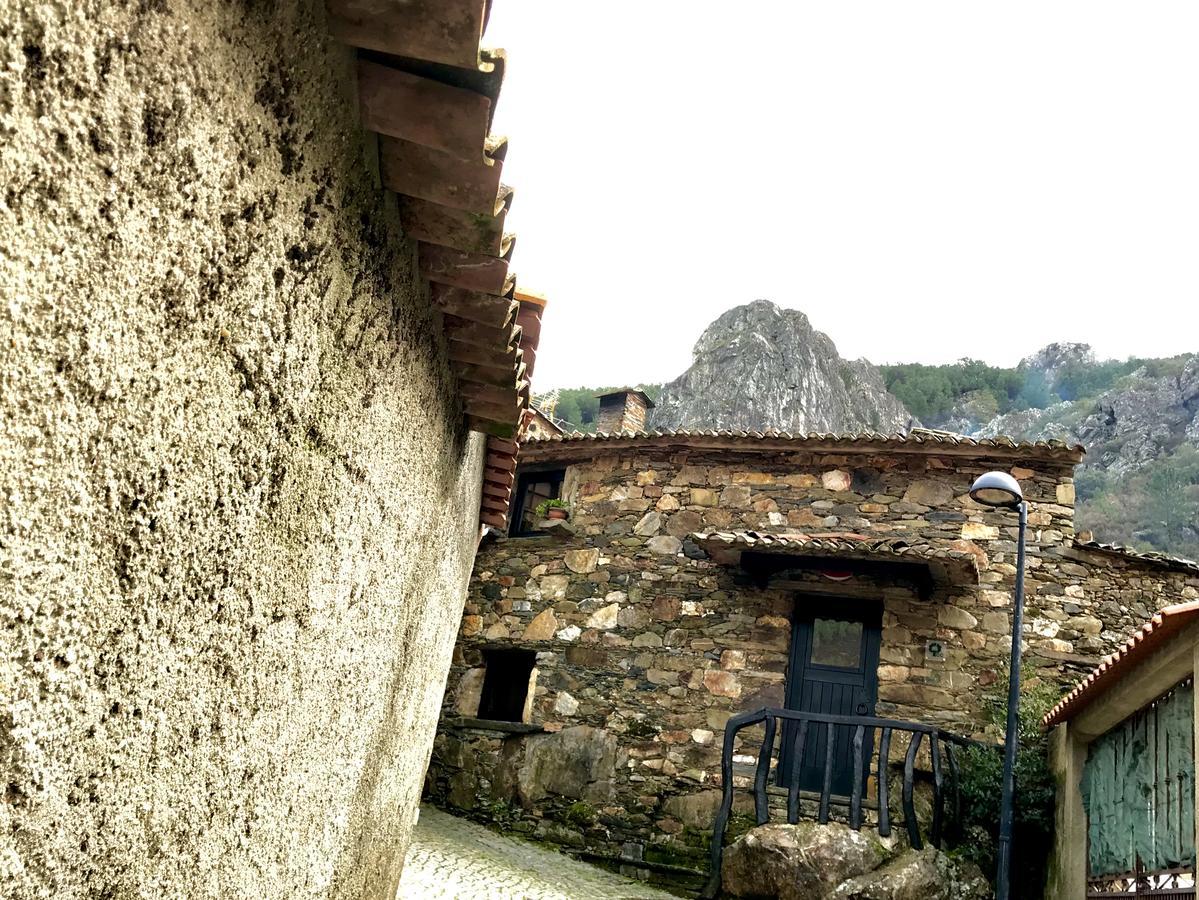 Portantiqua, Guest House Góis Exterior foto